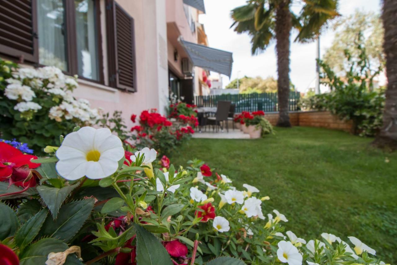 Apartments Mila Rovinj Exterior photo